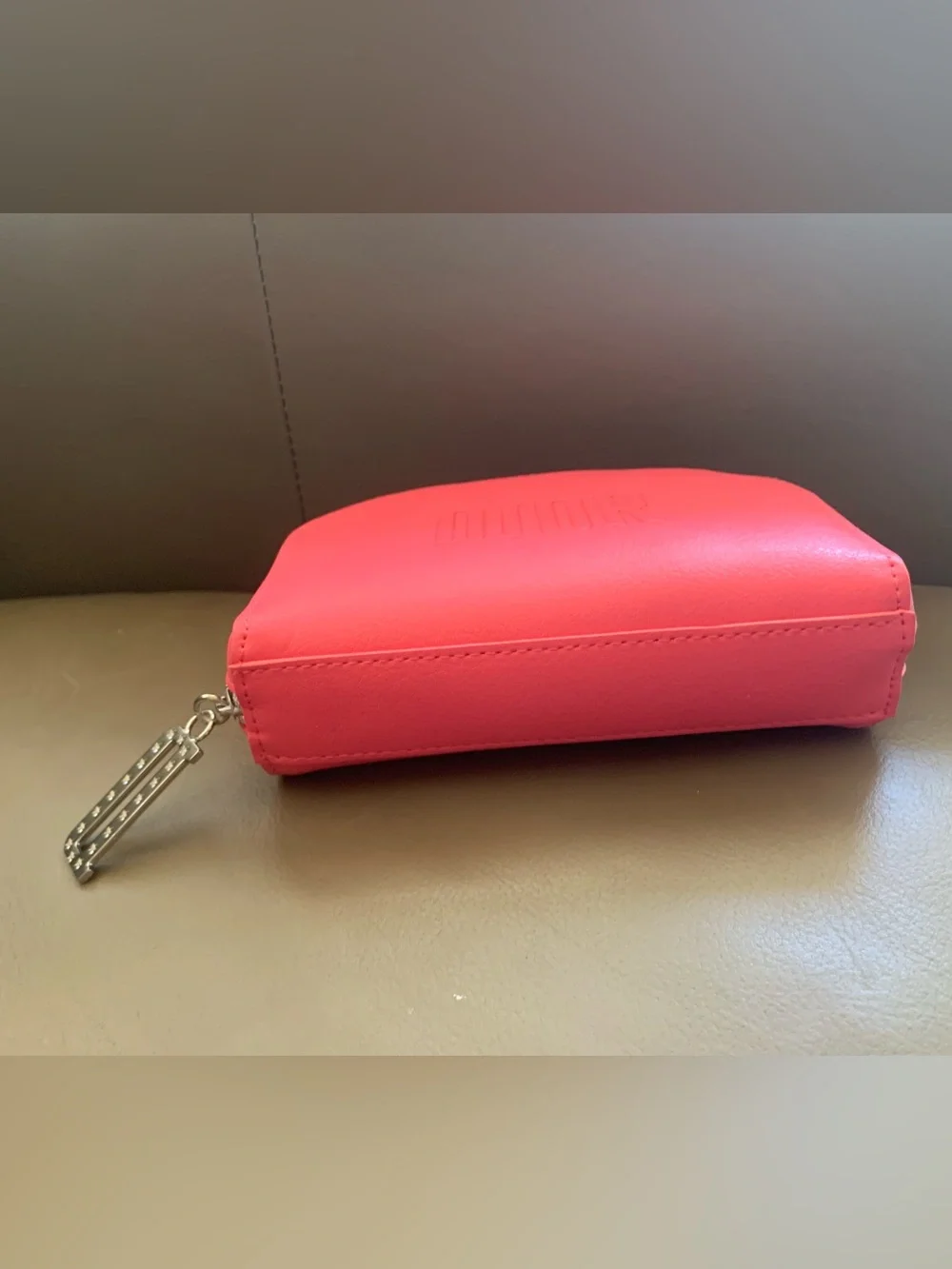 *DIOR BEAUTY EXCLUSIVE * Pink Embossed  Cosmetic Pouch